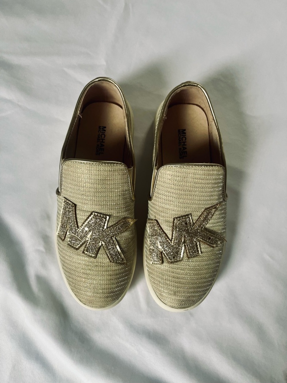 Michael Kors Kids Gold Glitter Slip-On Sneakers MK Logo Size 2 (EU 33)